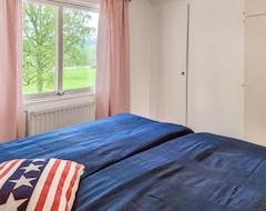 Toàn bộ căn nhà/căn hộ 3 Bedroom Accommodation In Tanumshede (Tanum, Thụy Điển)