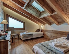 Koko talo/asunto Chalet Les Marmottes jopa 10 henkilöä, jossa on sauna, uusittu vuonna 2015 (Isérables, Sveitsi)