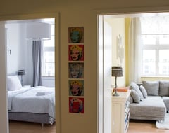 Koko talo/asunto Modern 3-bedroom Apartment In Downtown (Lueneburg, Saksa)