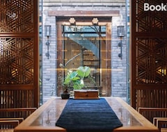Beijing Le Zai Nan Luo Gu Xiang Wang Fu Jing Forbidden City Courtyard Hotel (Beijing, China)