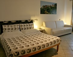 Lejlighedshotel Costa Morroni (Lévanto, Italien)