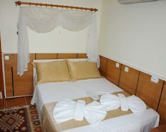 Hotelli Kervansaray Hotel (Pamukkale, Turkki)