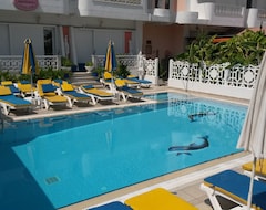 Hotelli Elite Apartments (Lambi, Kreikka)