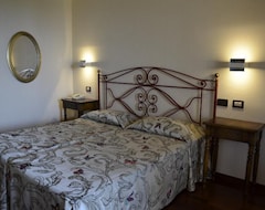 Hotel Villa Madrina (Garda, Italy)
