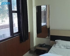 Khách sạn New Sameer Hotel (Nainital, Ấn Độ)