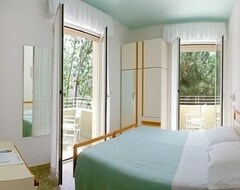 Hotel Muccioli (Misano Adriatico, Italy)