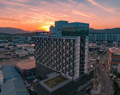 Khách sạn Gyeongju The Terrace Hotel (Gyeongju, Hàn Quốc)