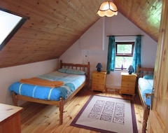 Cijela kuća/apartman Traditional Style Cottage In A Quiet Location Close To The Kenmare Bay (Caherdaniel, Irska)