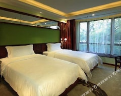 Hotelli Zhuhai Wailingding Haixin Youhuo Holiday Hotel (Zhuhai, Kiina)