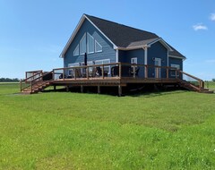 Cijela kuća/apartman Brand New Costal Water Front Cottage With Stunning Ocean Views (Souris, Kanada)