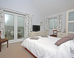 Cijela kuća/apartman 3 Bedroom Home With Stunning Sea And Countryside Views (Porthtowan, Ujedinjeno Kraljevstvo)