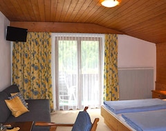 Hotelli Haus Almrausch (Feichten im KaunertalFeichten im Kaunertal, Itävalta)