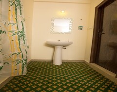 Hotel OYO Flagship13162 Swiss Legrand (Hyderabad, Indija)