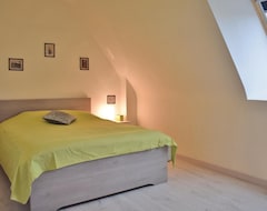 Toàn bộ căn nhà/căn hộ 2 Bedroom Accommodation In Saint Alban (Saint-Alban, Pháp)