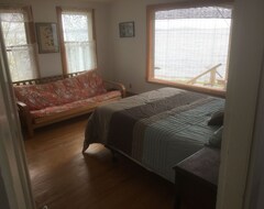 Cijela kuća/apartman Contention Cove - Three Bedroom Home (Surry, Sjedinjene Američke Države)