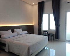 Khách sạn Genio Syariah Hotel Solo (Surakarta, Indonesia)