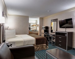 Hotel Deluxe Inn - Fayetteville I-95 (Fayetteville, Sjedinjene Američke Države)