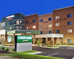 Khách sạn Courtyard by Marriott Auburn (Auburn, Hoa Kỳ)