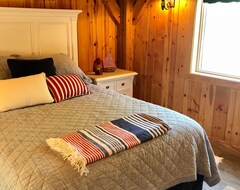 Entire House / Apartment Cozy & Spacious Timber Frame Cabin - Middle Cormorant Lake (Lake Park, USA)