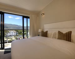 Khách sạn Whale Coast All-Suite-Hotel (Hermanus, Nam Phi)