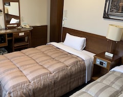 Hotel Route-Inn Shimodate (Chikusei, Japón)