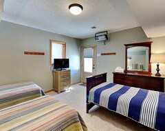 Koko talo/asunto Lured By The Lake Five-Bedroom Holiday Home (Swanton, Amerikan Yhdysvallat)