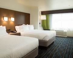 Holiday Inn Express & Suites Rock Falls, An Ihg Hotel (Rock Falls, USA)
