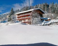 Hotel Bellevue (Riezlern, Austria)