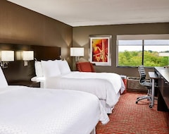 Otel Four Points by Sheraton Milwaukee North Shore (Brown Deer, ABD)