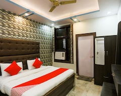 Hotel Collection O 64556 Nimisha Jail Rd (Sitapur, India)