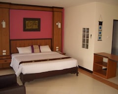 Khách sạn Pattaya Bay Resort (Pattaya, Thái Lan)