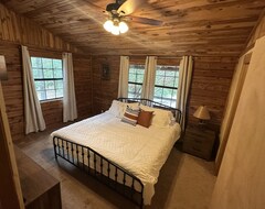 Hele huset/lejligheden Peaceful Cabin Retreat Near Mountain View, Ar (Batesville, USA)