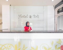 فندق OYO 924 906 Melaka Raya (Makassar, إندونيسيا)