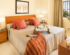 Hotel Ramada Residences By Wyndham Tenerife Costa Adeje (Playa de las Americas, Španjolska)