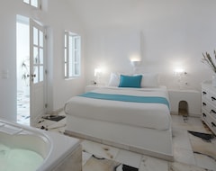 Khách sạn Iliovasilema Hotel & Suites (Imerovigli, Hy Lạp)