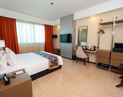 Khách sạn Hevea Hotel & Resort (Porac, Philippines)