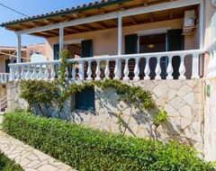 Casa/apartamento entero Dolphin Villa 2 - Villa With Wifi, A/c, Close To Beach, Bbq & Pool (Corfu Ciudade, Grecia)