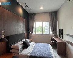 Cijela kuća/apartman Modern Stylish Apartment Near Kuching Airport (Kota Samarahan, Malezija)