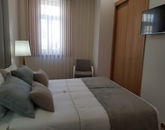 Khách sạn 22 Oporto Guesthouse (Porto, Bồ Đào Nha)