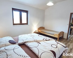 Tüm Ev/Apart Daire "U Capa" Krasny apartman v Sedleci (Sedlec, Çek Cumhuriyeti)