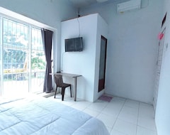Hotelli Oyo 92800 Lestari Baru Syariah (Kampar, Indonesia)