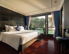 Hotel Rosy Cruises (Hong Gai, Vietnam)