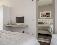Toàn bộ căn nhà/căn hộ 3 Km From Peschiera Del Garda Nice Apartment (Isola Rizza, Ý)