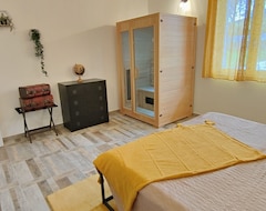Cijela kuća/apartman Detached Villa With Swimming Pool And Sauna (Giano Vetusto, Italija)