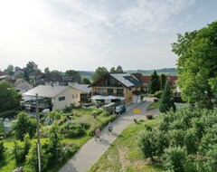 Toàn bộ căn nhà/căn hộ Tante Idas Suite With Unique Lake And Mountain Views (Bodolz, Đức)