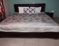 Hotel Peemens Guest House (Accra, Gana)