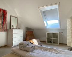 Cijela kuća/apartman Great 2 Bedroom Duplex With A Large Balcony And Private Parking Space (Bodolz, Njemačka)