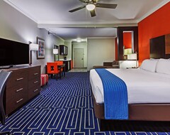Holiday Inn Express & Suites Houston East, An Ihg Hotel (Houston, USA)