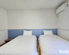 Tüm Ev/Apart Daire Baerongnamu Private Stay (Seogwipo, Güney Kore)