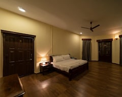 Khách sạn Harris Holiday Inn (Valparai, Ấn Độ)